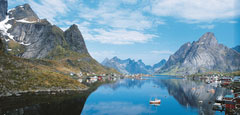 Lofoten Islands. Photo: Johan Berge/Innovation Norway