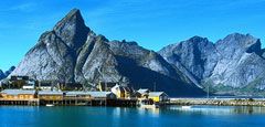 Lofoten Islands. Photo: Terje Rakke, Nordic Life/Innovation Norway